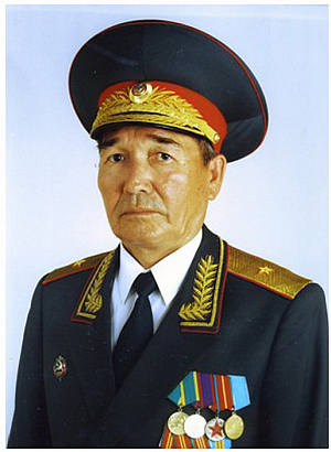 генерал Болсамбеков У.К.
